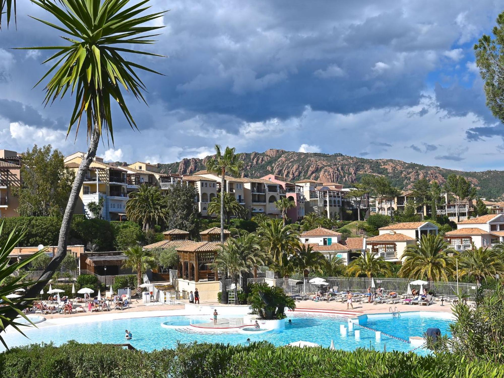 Apartment Village Cap Esterel - Le Village-9 By Interhome Saint-Raphaël Eksteriør billede